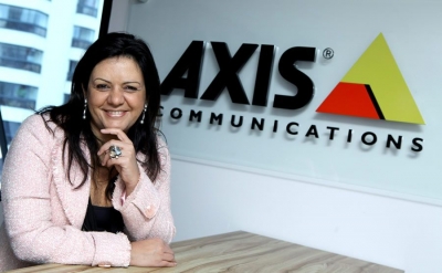 Alessandra Faria, Directora Regional de Axis Communications