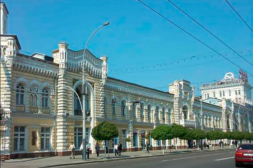 La capital de Moldavia instala cámaras VIVOTEK para proteger su alcaldía, un monumento histórico
