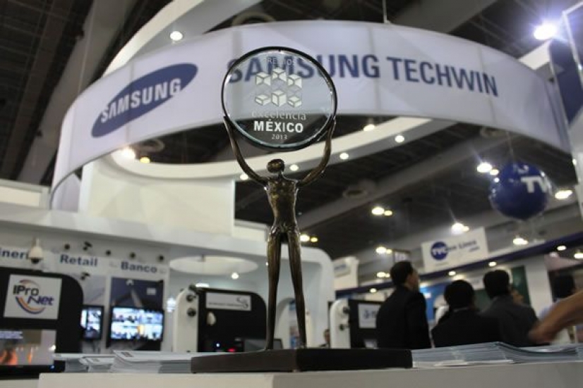 Samsung Techwin galardonado con el &quot;Premio a la Excelencia&quot; como mejor fabricante en Expo Seguridad México 2013
